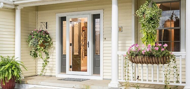 screen door installation in Marina del Rey